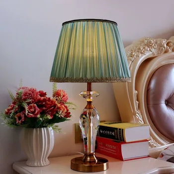 Кристален настолна лампа в американски стил Модерен Светлина Луксозен Творчески маса Led Осветление Декор Дневна Спалня Нощни осветителни тела