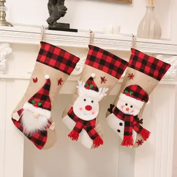 Украса на Коледната елха Празнични Коледни Чорапи, Чорап, Дядо Коледа, Снежен човек Елен Украшение Подарък за деца Торба с шоколади за Коледа